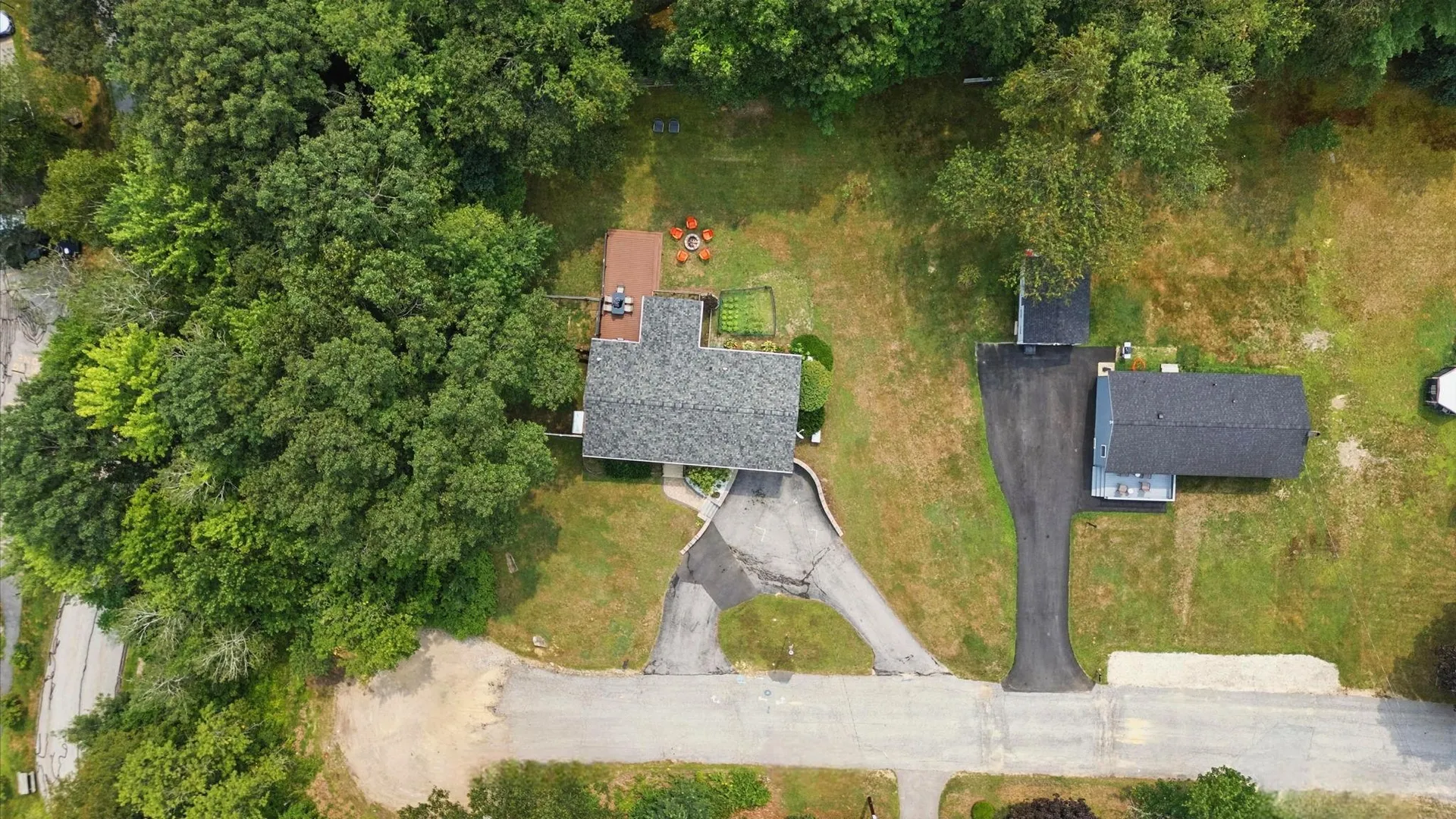 23 Bartlett Street Allenstown NH 03275