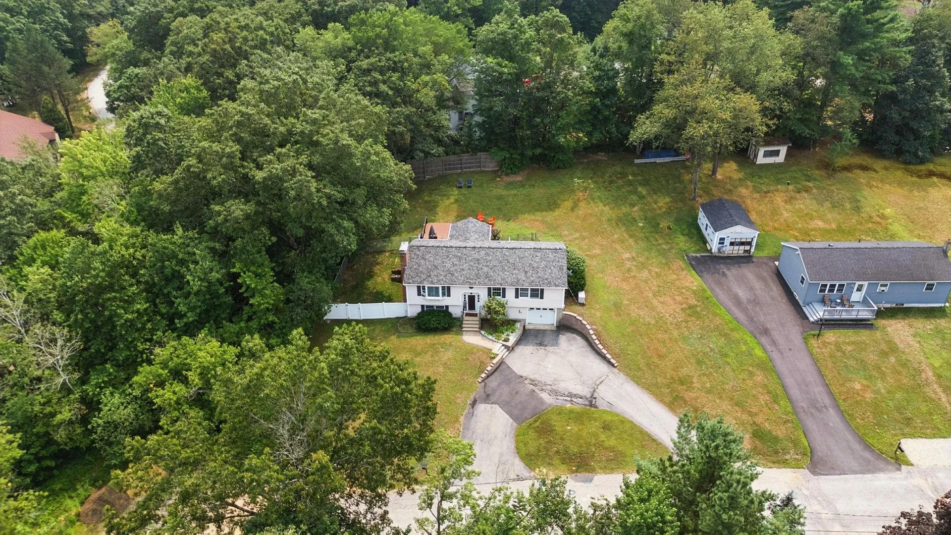 23 Bartlett Street Allenstown NH 03275