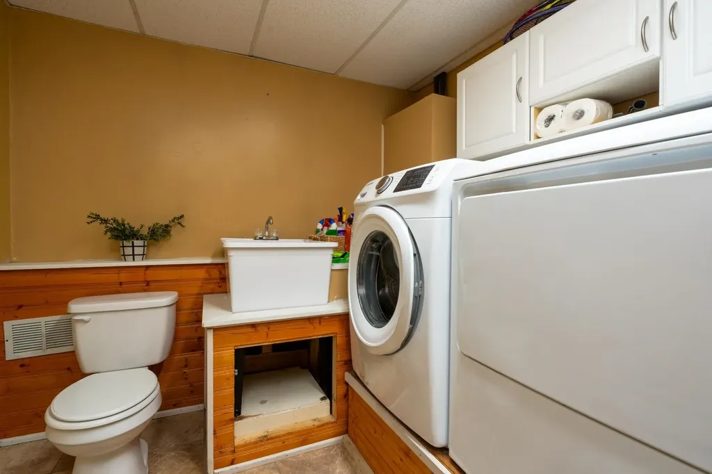 12 Cherokee Drive Epping NH 03042
