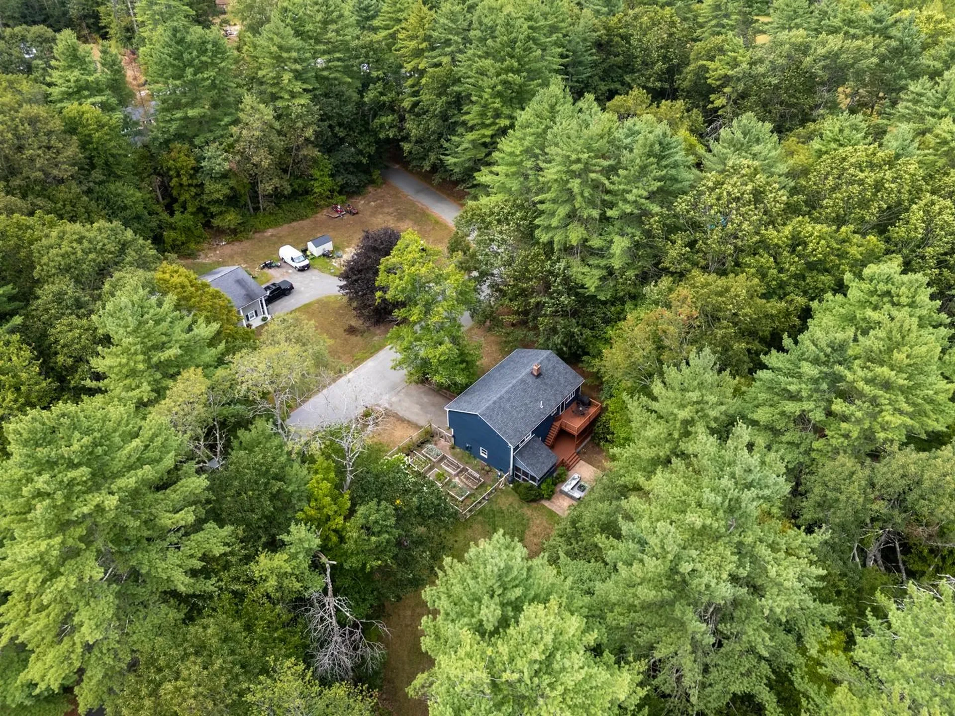 12 Cherokee Drive Epping NH 03042