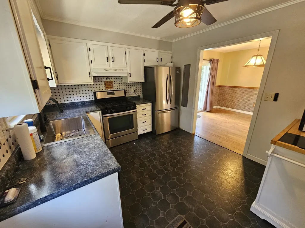 398 Chesterfield Road Hinsdale NH 03451