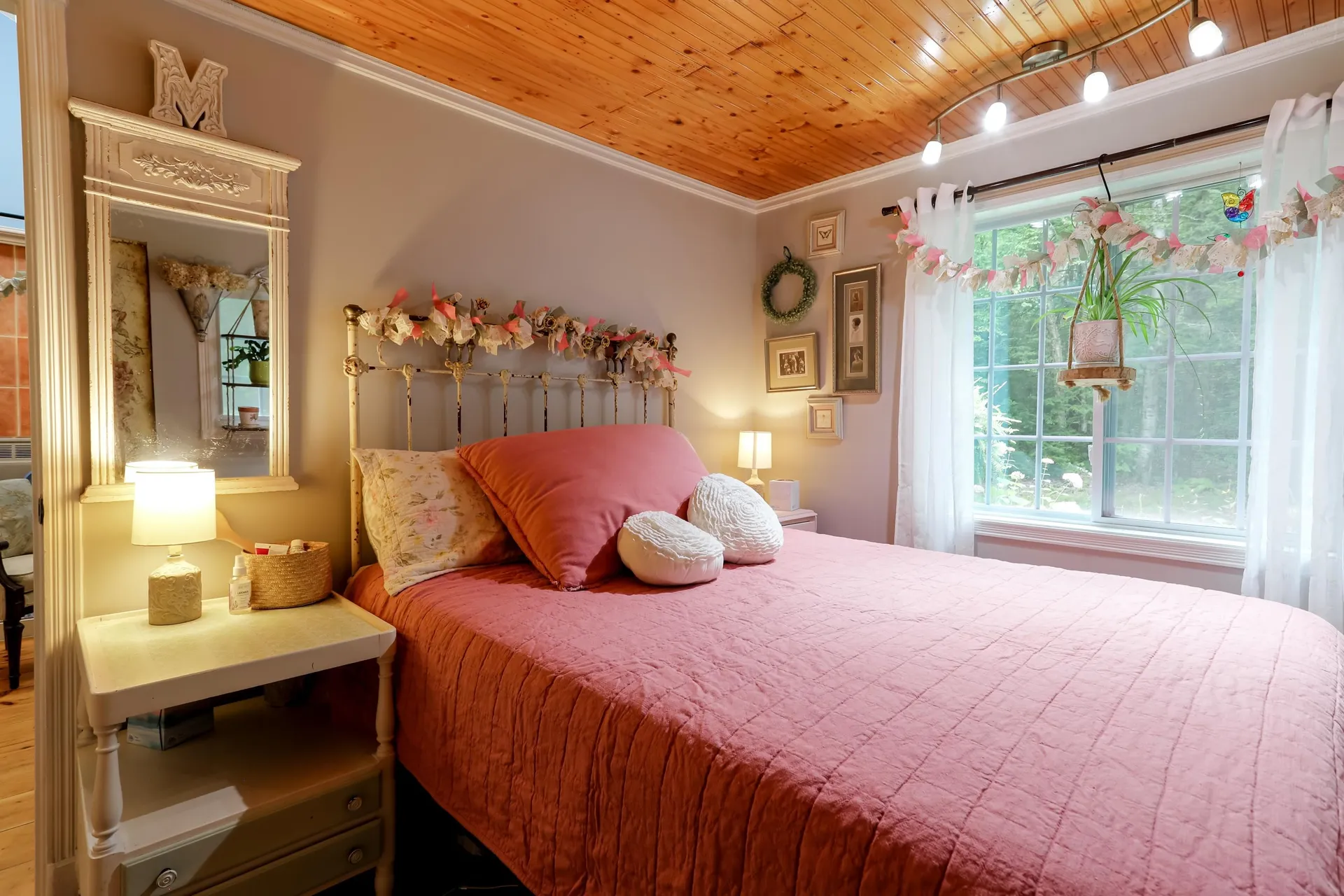 32 Blueberry Hill Lane Alstead NH 03602