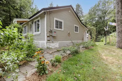 32 Blueberry Hill Lane Alstead NH 03602