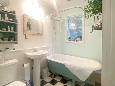 32 Blueberry Hill Lane Alstead NH 03602