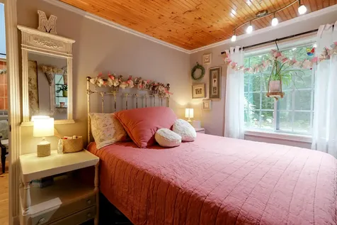 32 Blueberry Hill Lane Alstead NH 03602