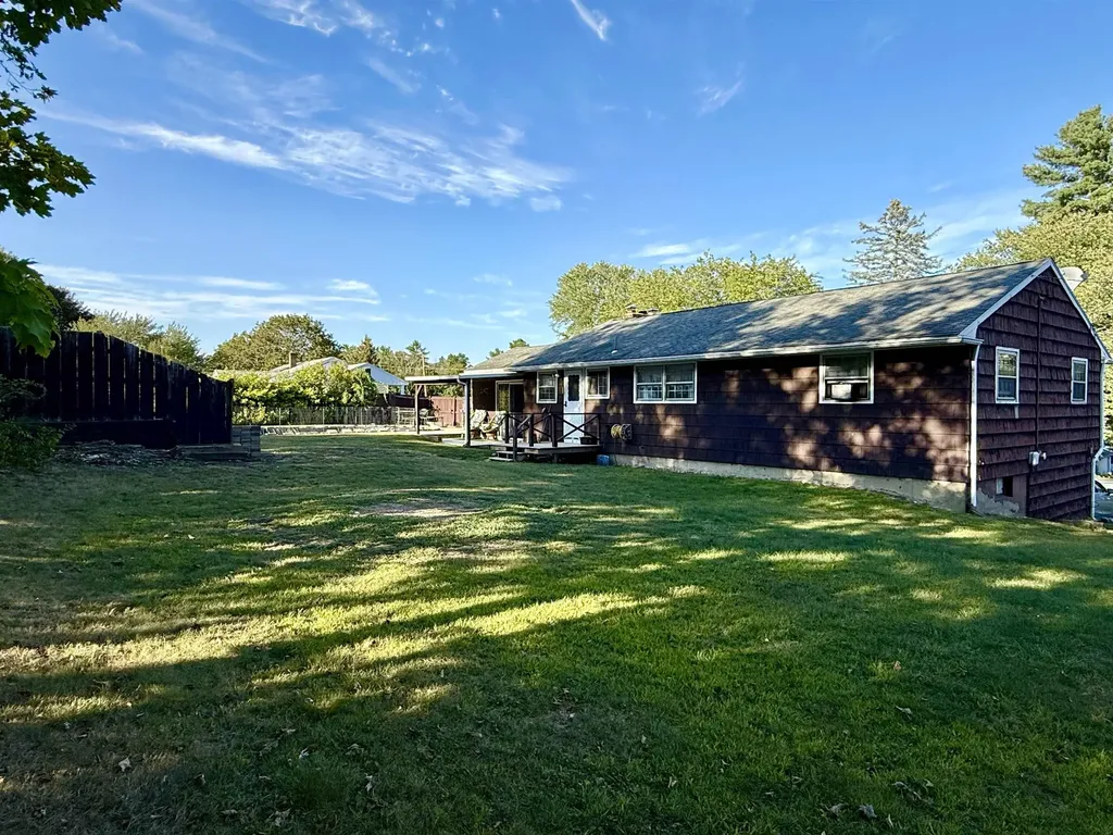 14 Marianna Road Salem NH 03079