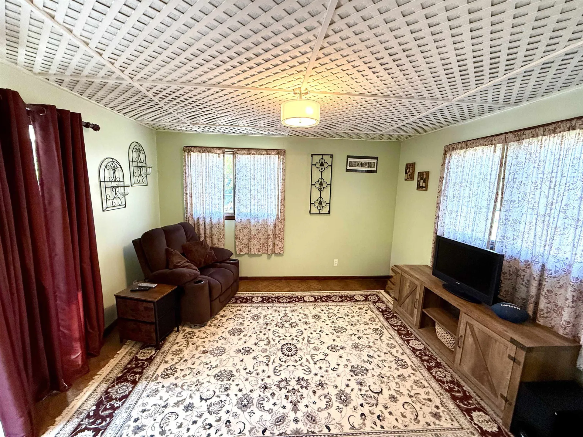 14 Marianna Road Salem NH 03079