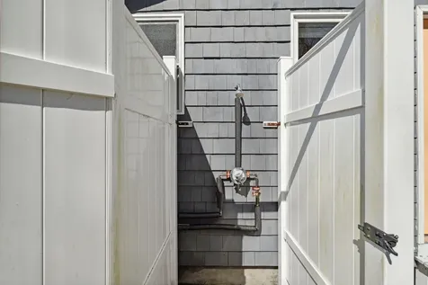 35 Glen Road Hampton NH 03842