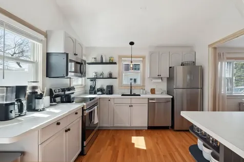 35 Glen Road Hampton NH 03842