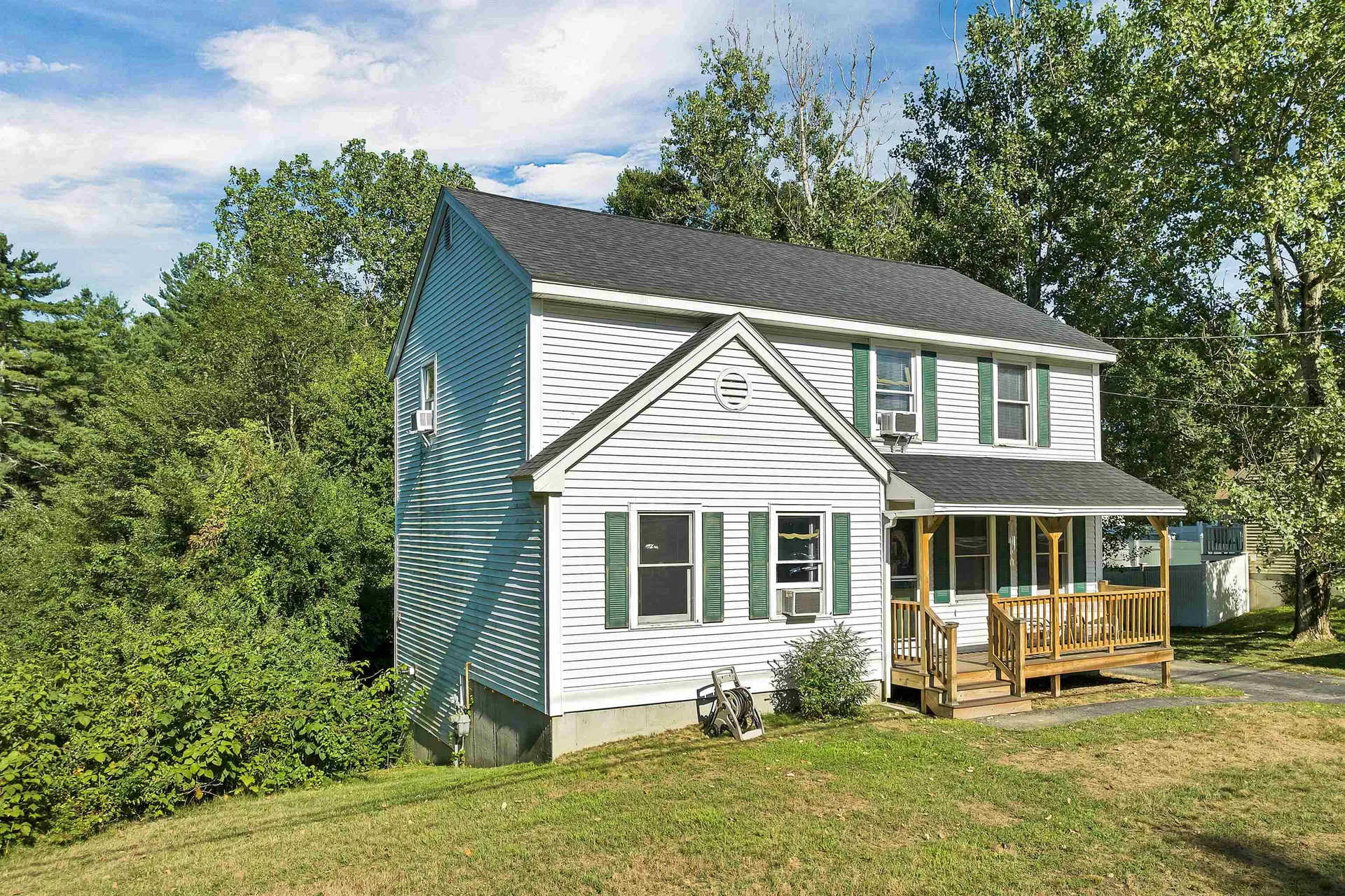 924 Brent Street Manchester NH 03103