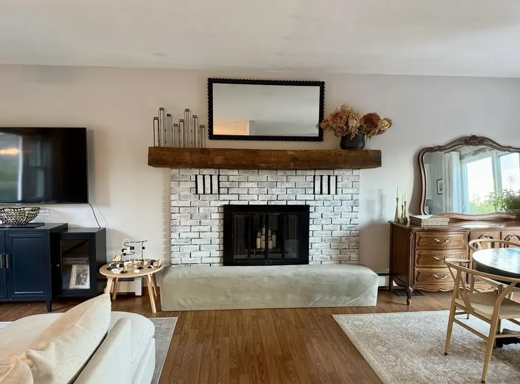 20 Brightview Avenue Rutland City VT 05701