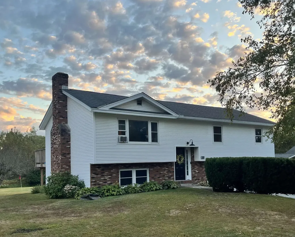 20 Brightview Avenue Rutland City VT 05701