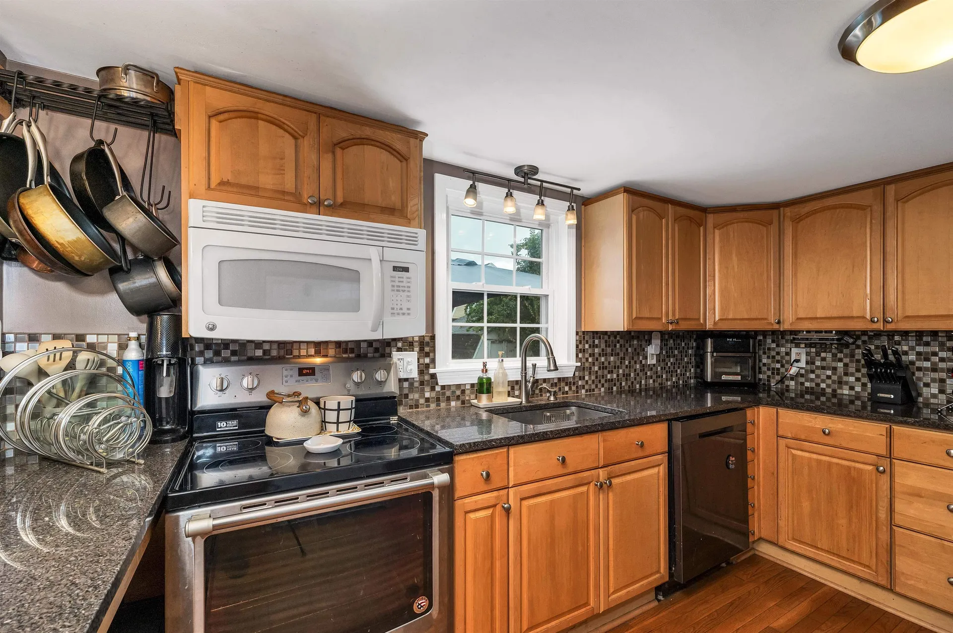 10 Webster Street Allenstown NH 03275