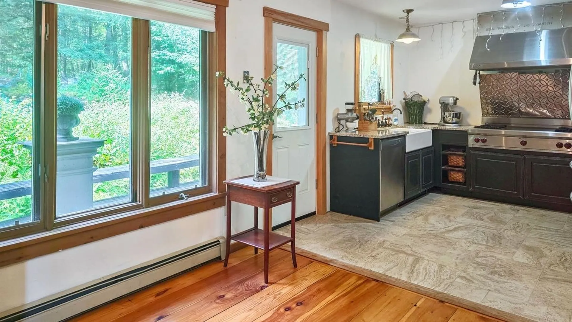 60 Fletcher Lane Hartford VT 05059