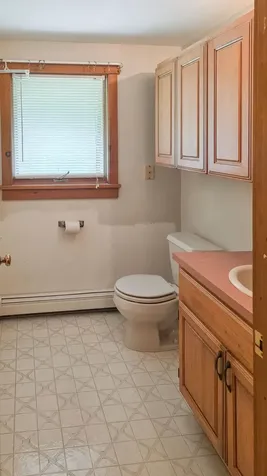 60 Fletcher Lane Hartford VT 05059