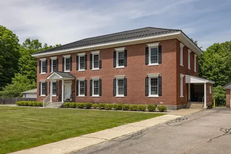 9 Forest Street Exeter NH 03833