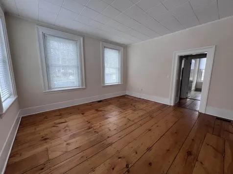 9 Forest Street Exeter NH 03833