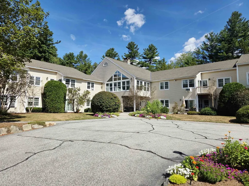332 Parkside Road New London NH 03257