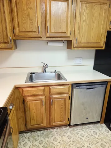 332 Parkside Road New London NH 03257