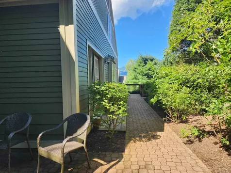 608B Topnotch Road Stowe VT 05672