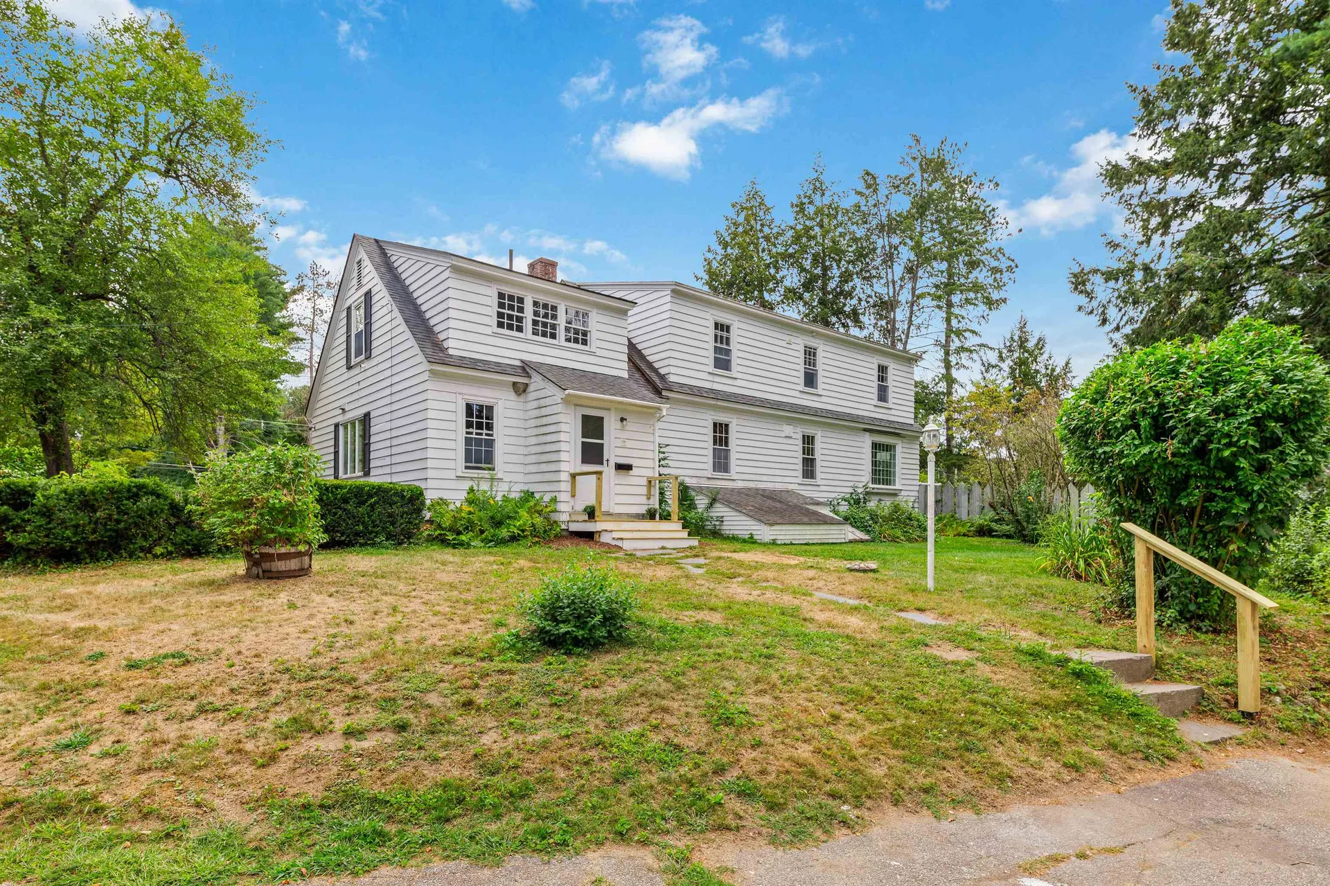 90 & 90a Bradford Road Keene NH 03431