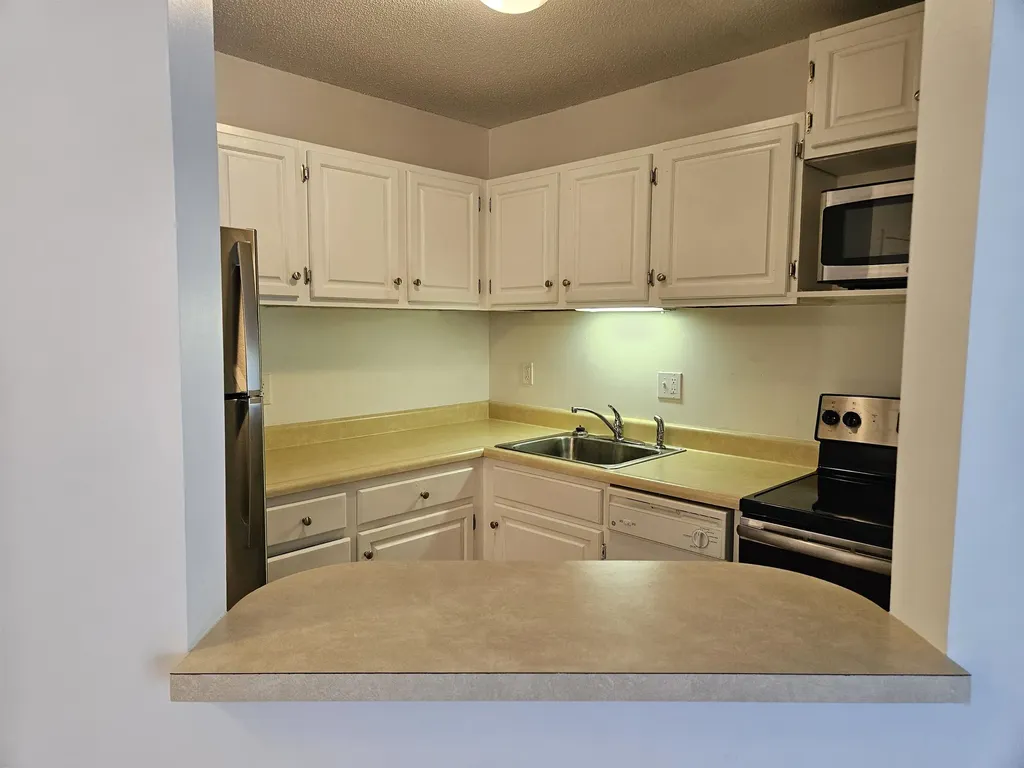 1204 The Terraces Drive Shelburne VT 05482-6668