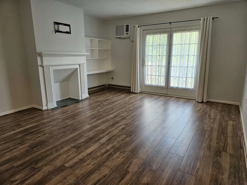 1204 The Terraces Drive Shelburne VT 05482-6668