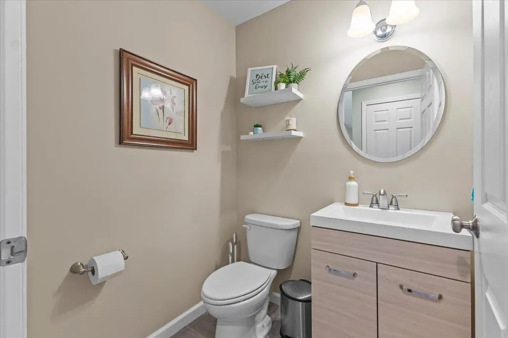 4 Hummingbird Lane Milton VT 05468