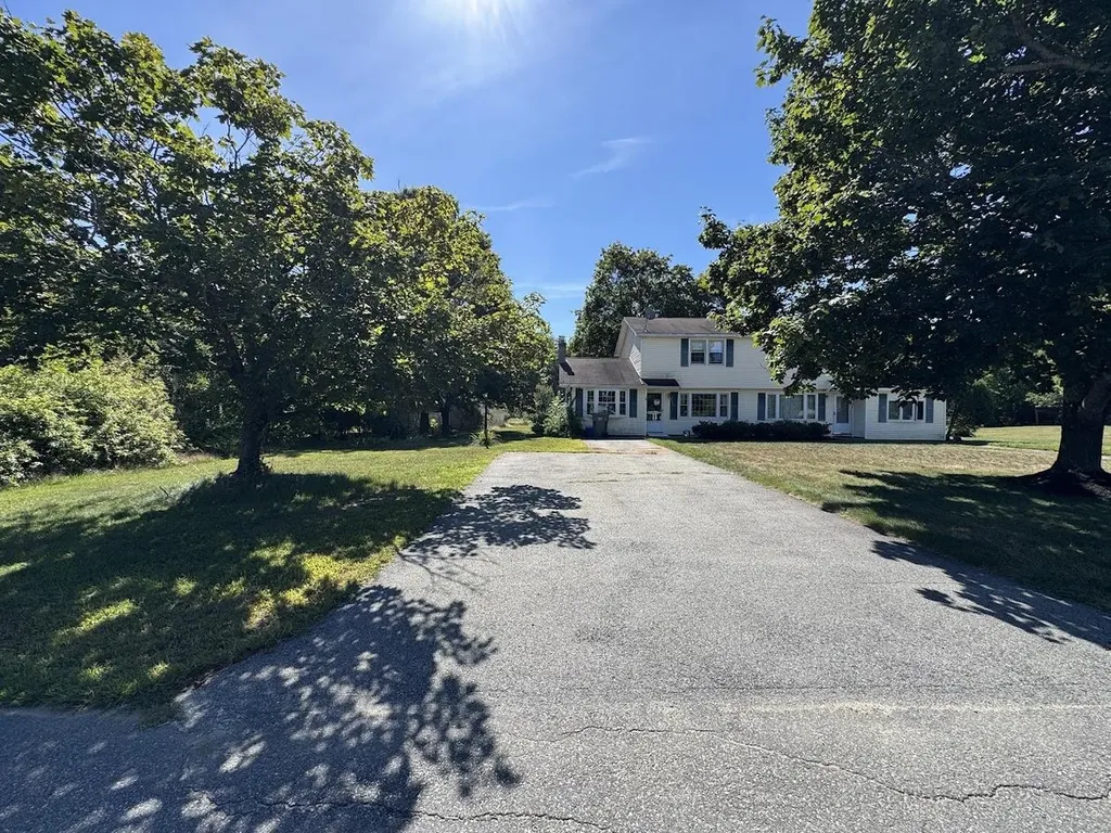 14 Nova Drive Pepperell MA 01463