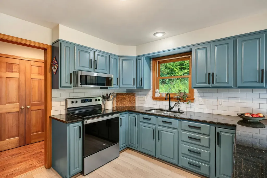 140 Point Ridge Road Berlin VT 05641