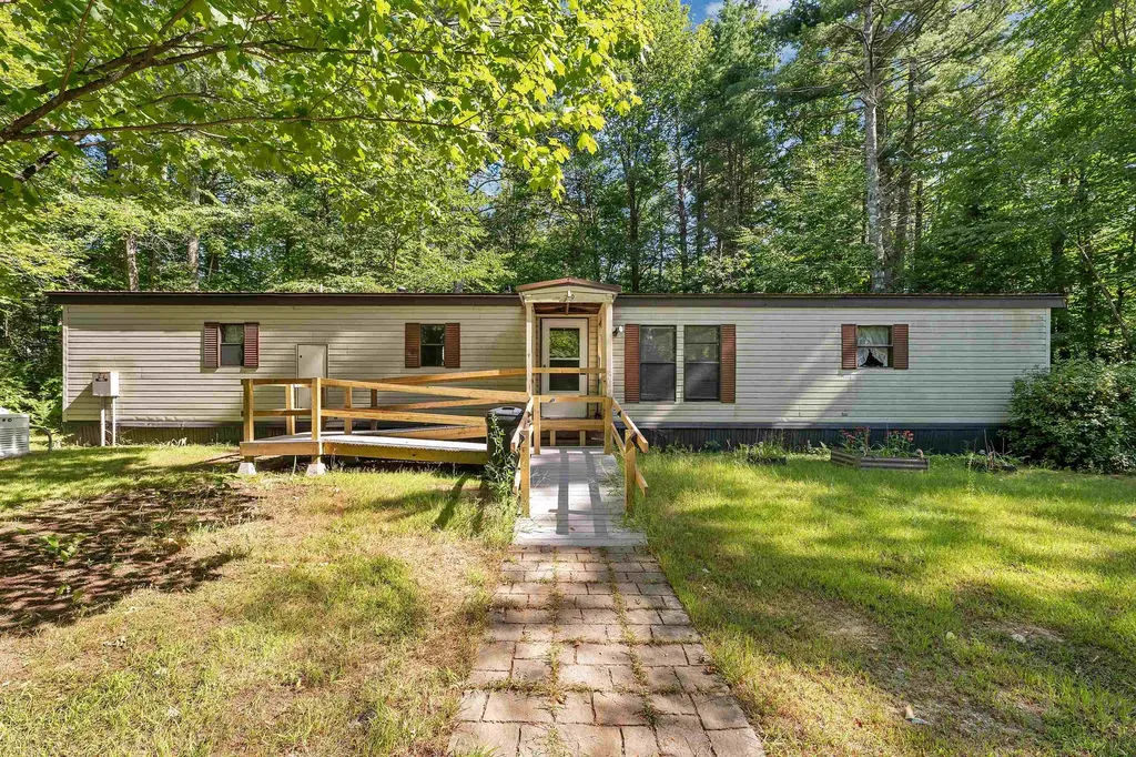 39 Sleeping Bear Drive Milton NH 03851