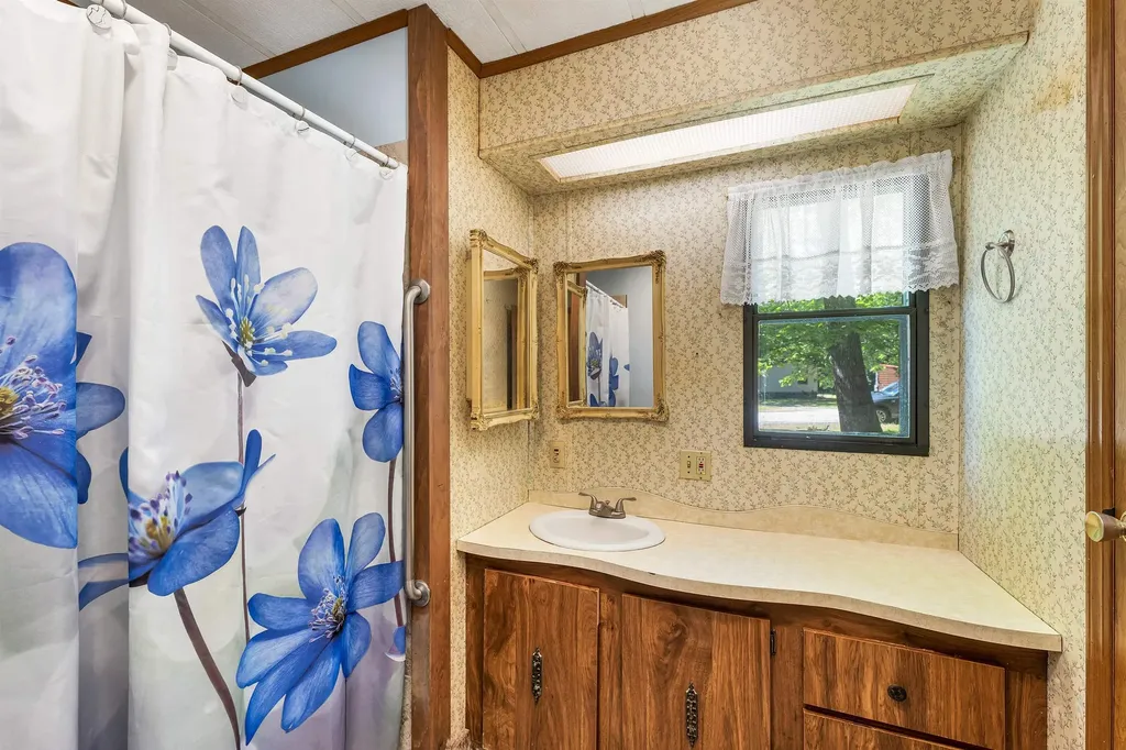 39 Sleeping Bear Drive Milton NH 03851