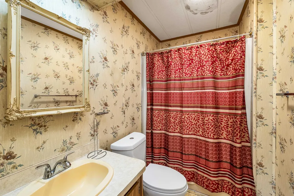 39 Sleeping Bear Drive Milton NH 03851
