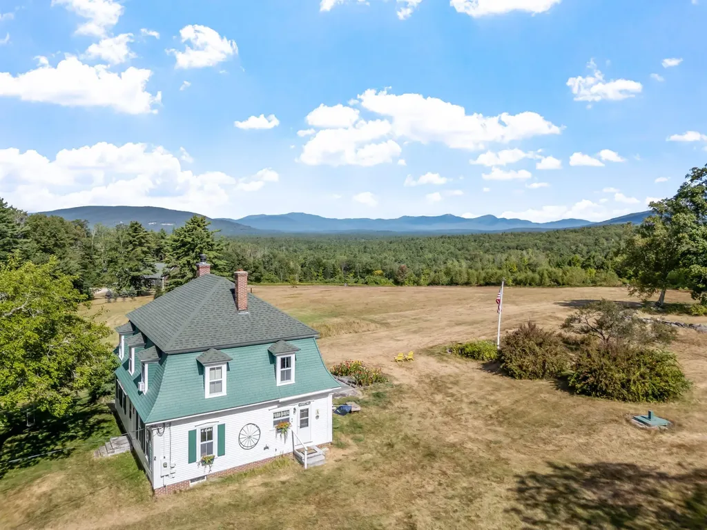 5 Ferry Road Moultonborough NH 03254