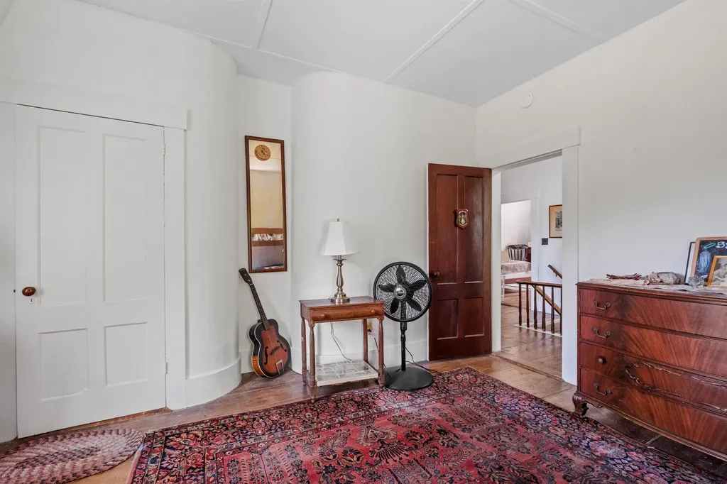 5 Ferry Road Moultonborough NH 03254