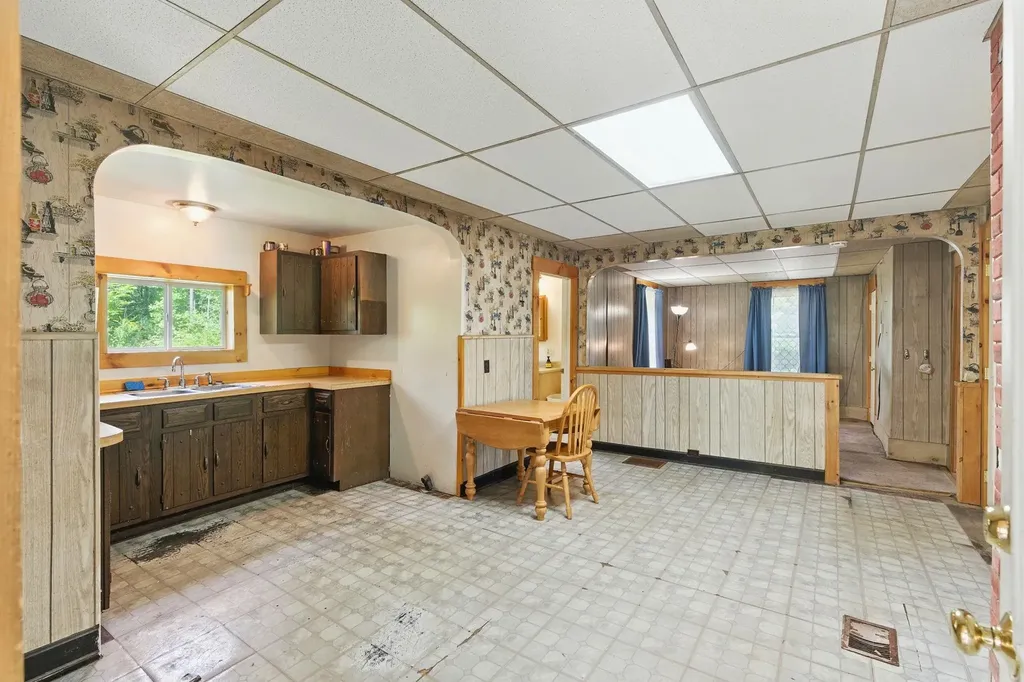 495 Winchendon Road Ashburnham MA 01430-1229