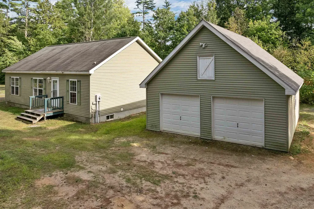 385 Beede Flats Road Sandwich NH 03227