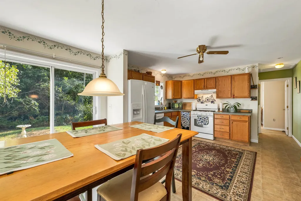 385 Beede Flats Road Sandwich NH 03227