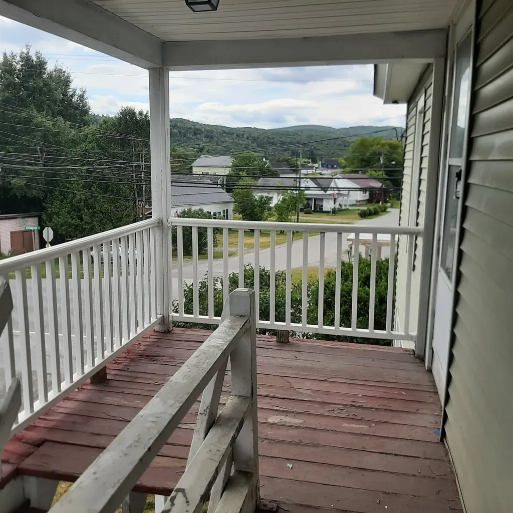 890 Washington Street Stewartstown NH 03576