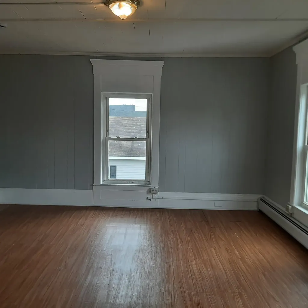 890 Washington Street Stewartstown NH 03576