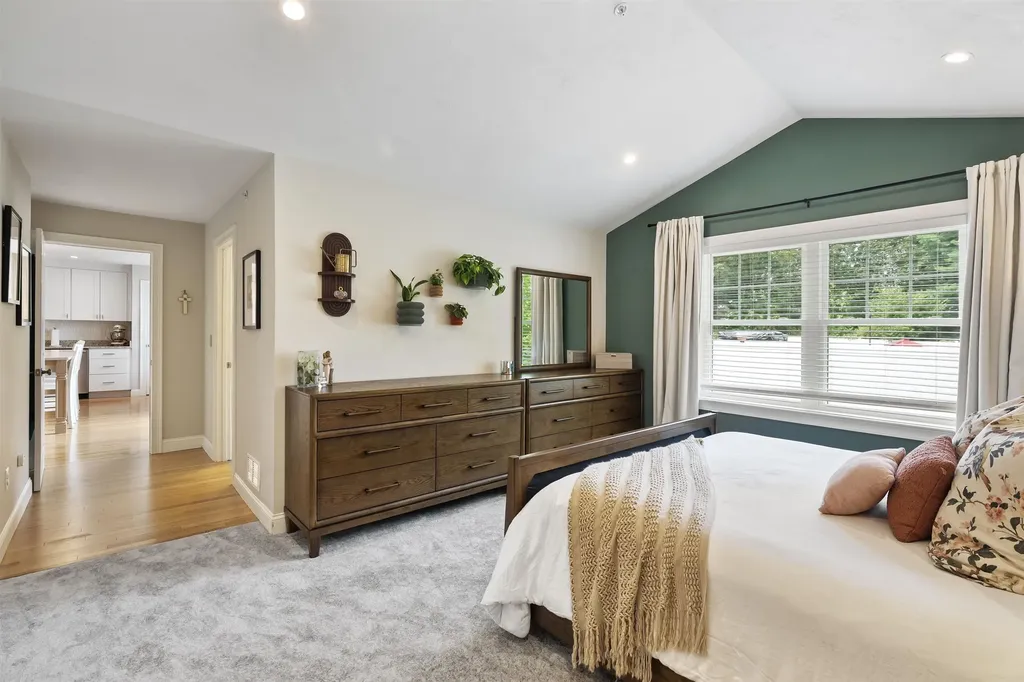 22 Chianti Drive Salem NH 03079