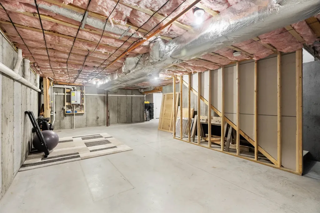 22 Chianti Drive Salem NH 03079