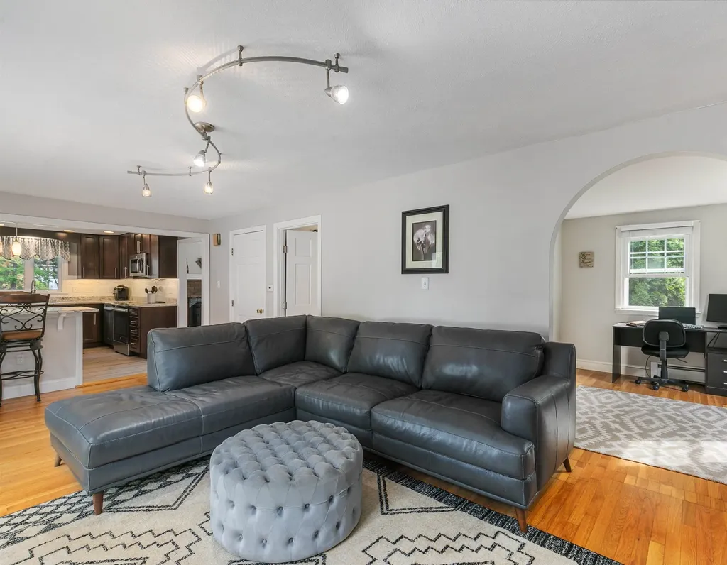 83 Sweet Hill Road Plaistow NH 03865