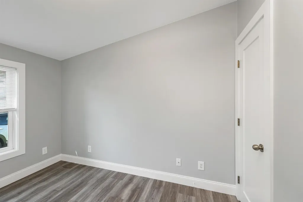 10 Black Forest Road North Hampton NH 03862