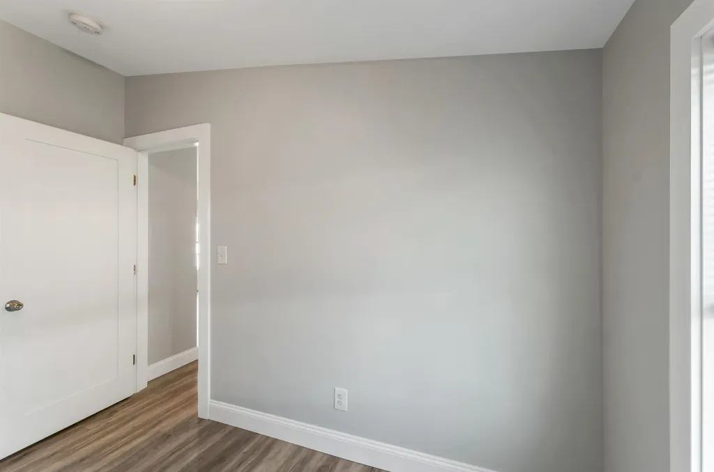 10 Black Forest Road North Hampton NH 03862