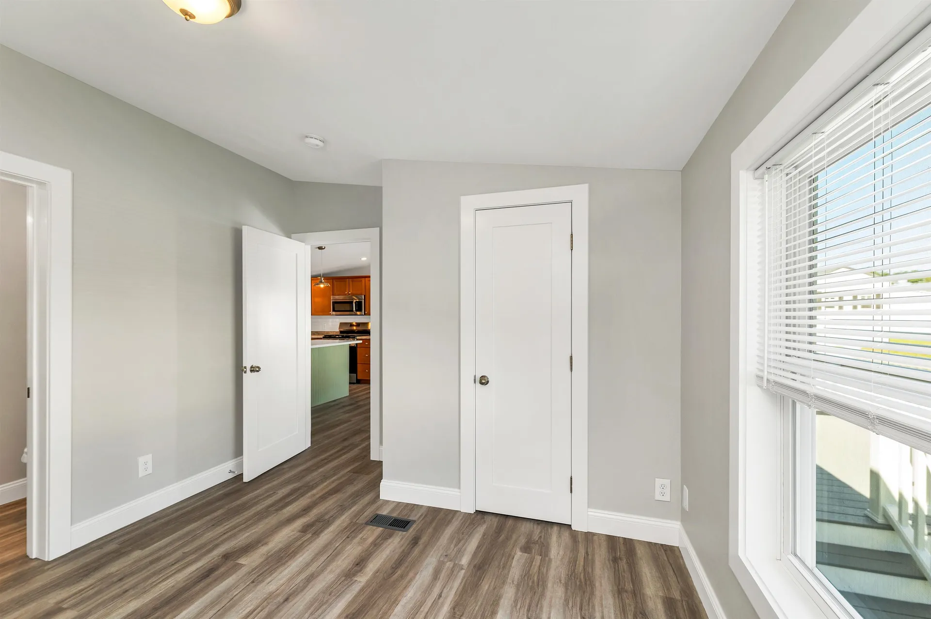 10 Black Forest Road North Hampton NH 03862