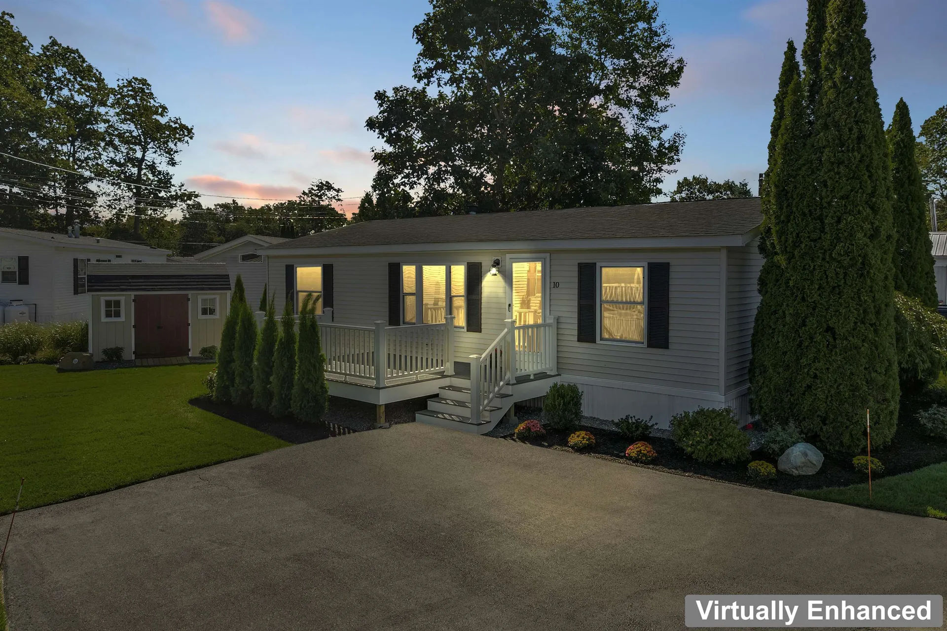 10 Black Forest Road North Hampton NH 03862