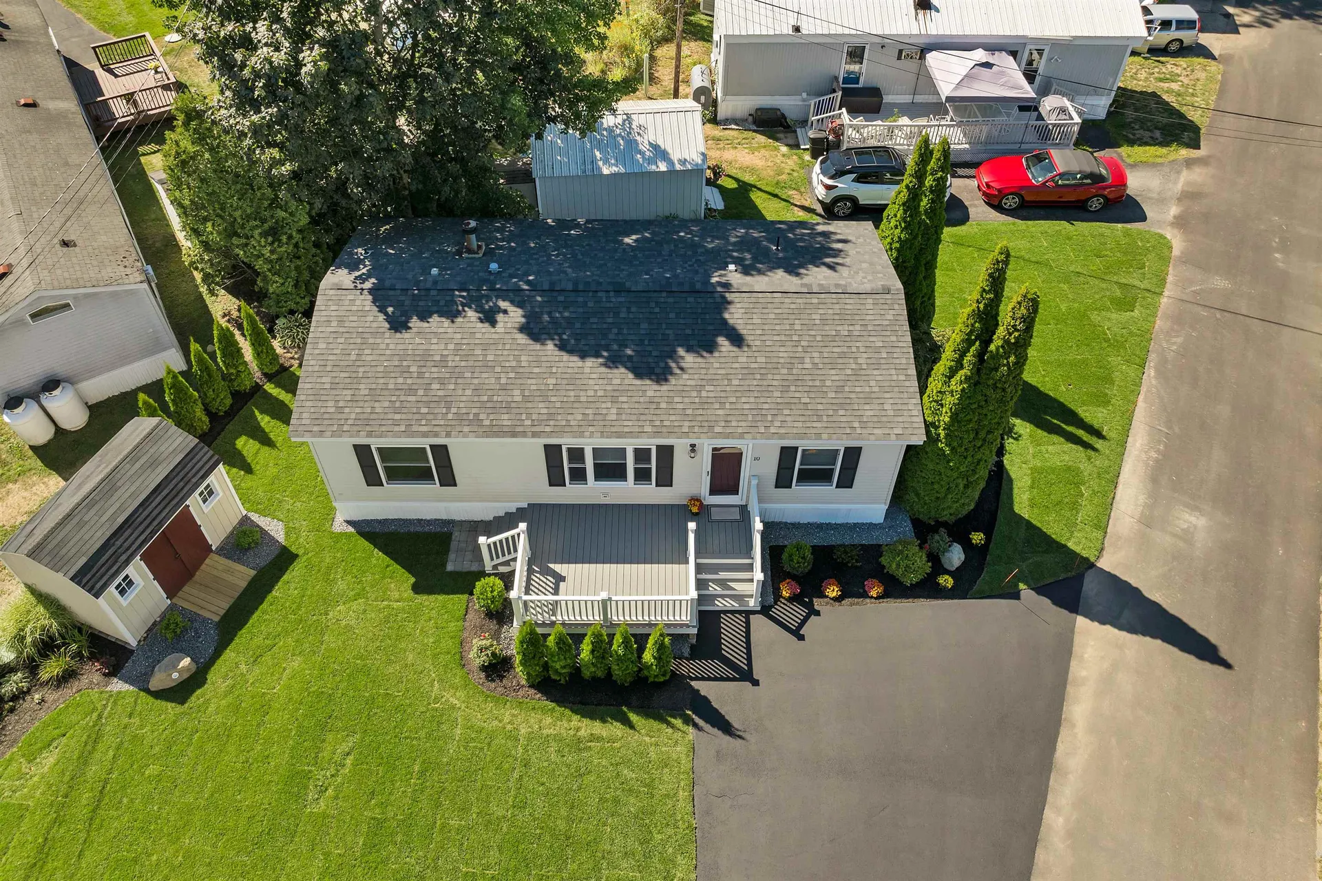 10 Black Forest Road North Hampton NH 03862