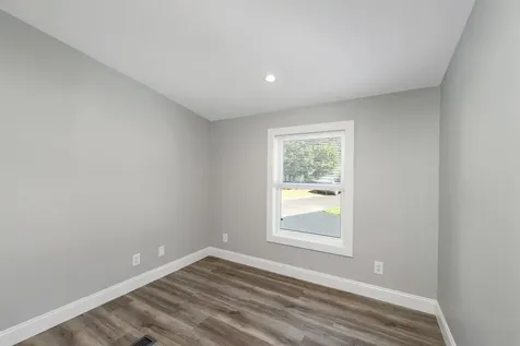 10 Black Forest Road North Hampton NH 03862