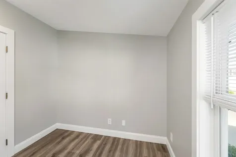 10 Black Forest Road North Hampton NH 03862